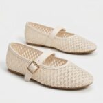 Flat Beige Accept-11